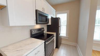 Main picture of 224 S Melville