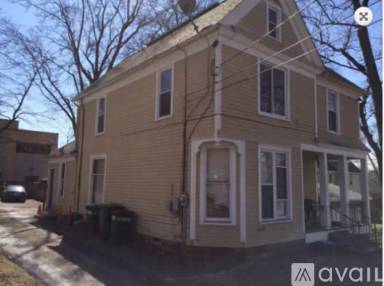 Main picture of 114 Brady St