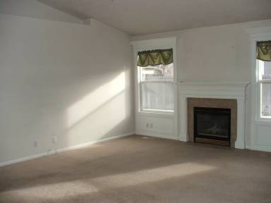 Main picture of 1901 W Roberts Ave