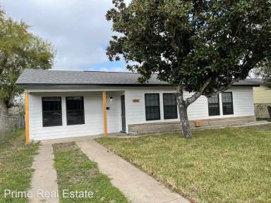 Main picture of 1111 Dewey Ave