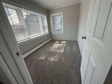 Main picture of 9 Waldo St