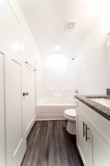 Main picture of 637 High Valley St