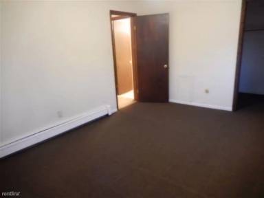 Main picture of 5950 Andrews Rd