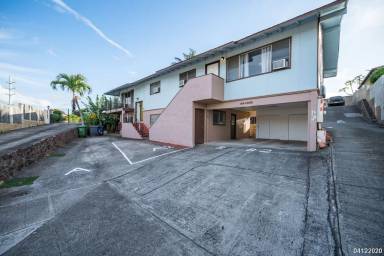 Main picture of 94-1033 Lumikula St