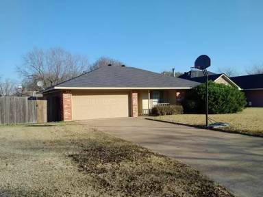 Main picture of 2528 Downs Cir