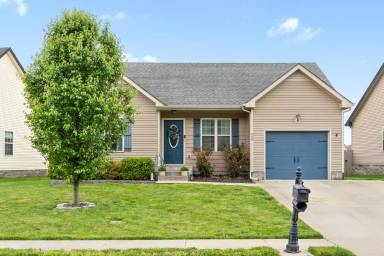 Main picture of 649 Fox Hound Dr