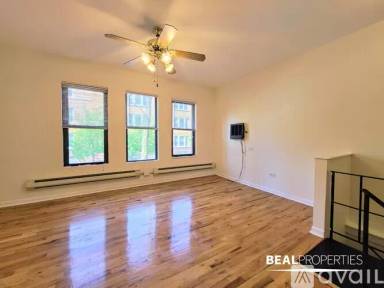 Main picture of 815-23 W Cornelia Ave