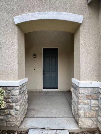 Main picture of 882 Kiwi St