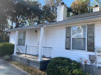 Main picture of 2720 NW 104th Ct