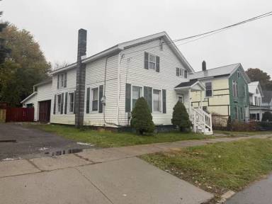 Main picture of 622 Alexandria St