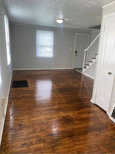 Main picture of 1500 Perdue St