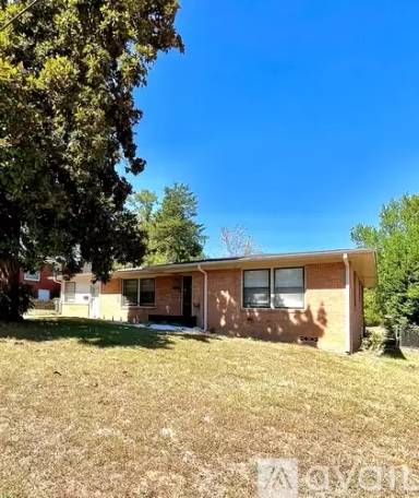 Main picture of 1422 Marian St