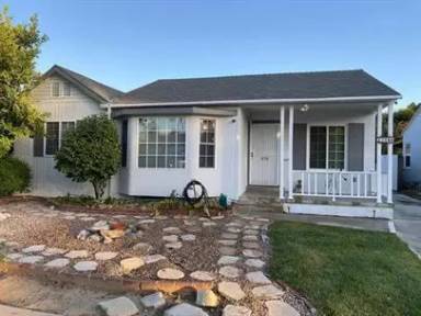 Main picture of 1101 Briarwood Rd