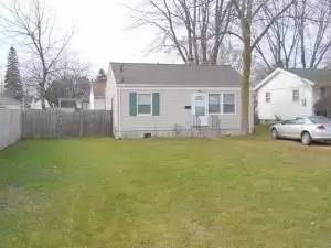 Main picture of 926 S 35th St