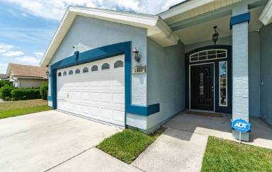 Main picture of 9093 Fallsmill Dr