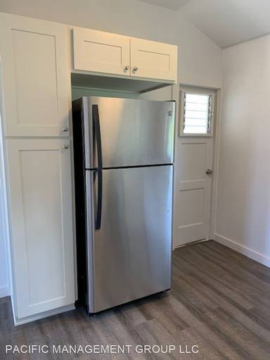 Main picture of 1538A Palolo Ave