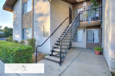 Main picture of 901 Golden Springs Dr