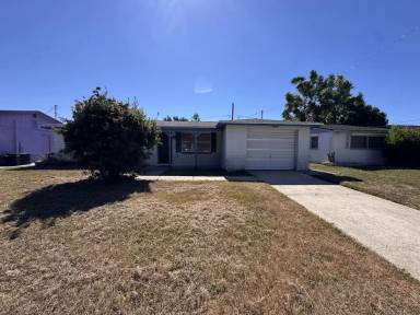 Main picture of 5140 Panorama Ave