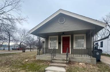 Main picture of 56 N College Ave