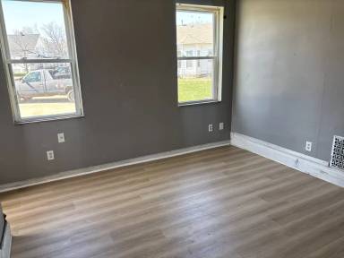 Main picture of 1334 C St SW