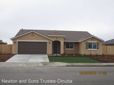 Main picture of 716 Hillside Dr
