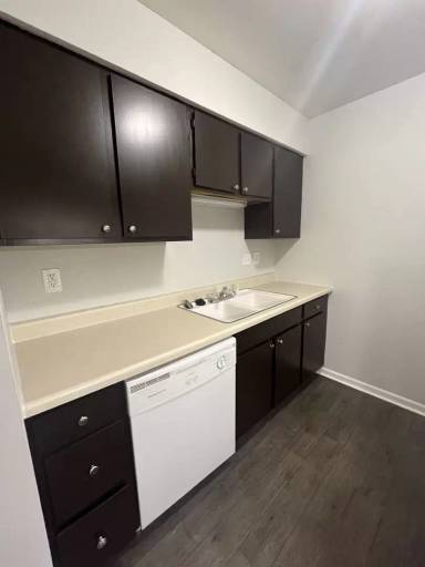 Main picture of 360 S Rosenberger Ave