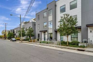 Main picture of 1402 Pillow St