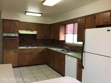 Main picture of 1401 Lynnwood Dr