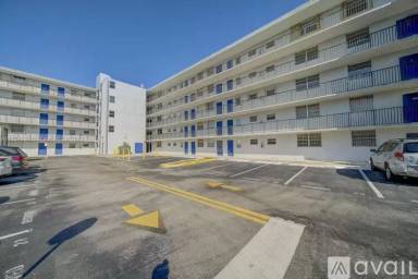 Main picture of 9709 Hammocks Blvd