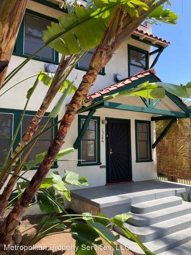 Main picture of N Vista St Duplexes