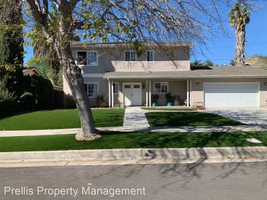 Main picture of 11333 Kelowna St