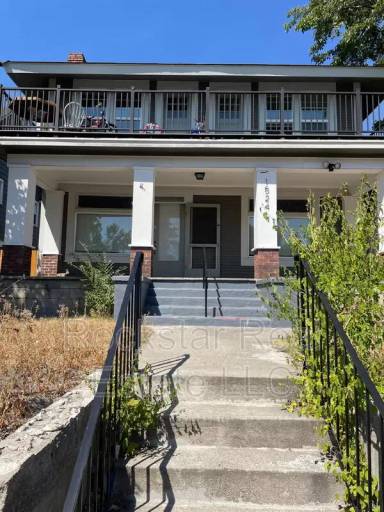 Main picture of 1524 W Gardner Ave