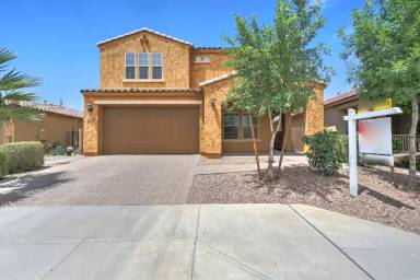 Main picture of 3230 E Wisteria Pl