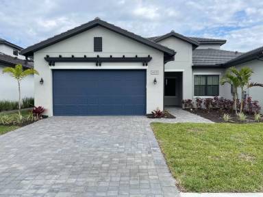 Main picture of 14831 Loggerhead Dr