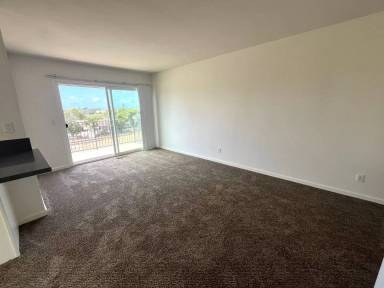 Main picture of 811 S Vulcan Ave