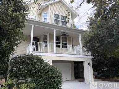 Main picture of 34 Cobblestone Ct