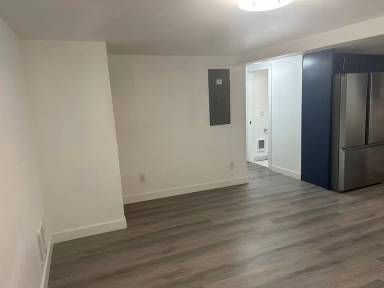 Main picture of 2117 E Union St