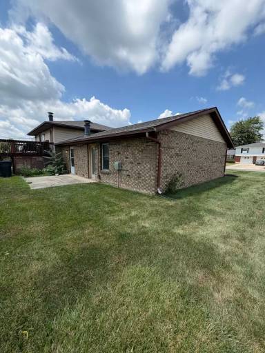 Main picture of 4129 Crest Manor Dr
