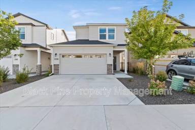Main picture of 3098 N Lochness Ave