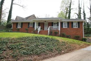 Main picture of 337 Tall Oaks Dr