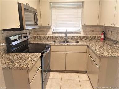 Main picture of 819 SW 2nd Ave