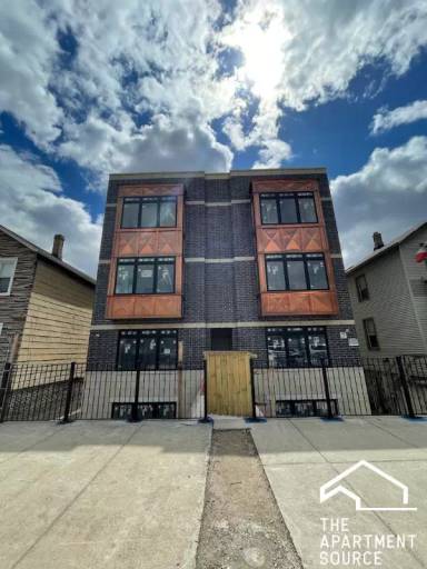 Main picture of 1841 W 21st St