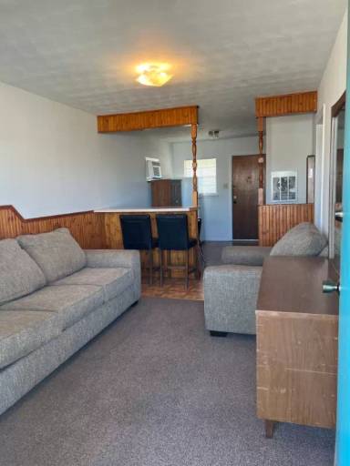 Main picture of 1708 Holloman Dr