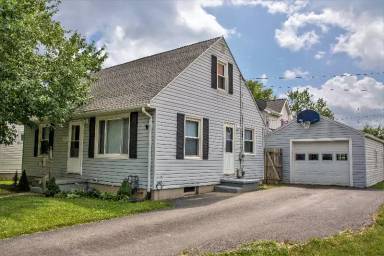 Main picture of 1591 N Union St