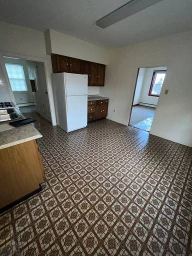 Main picture of 46 N Main St