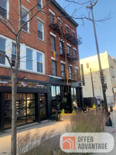 Main picture of 112 Genesee Street - 2R