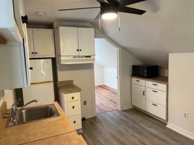 Main picture of 65 Preston St