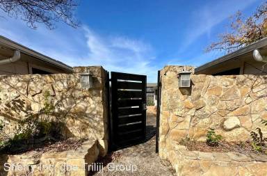 Main picture of 1405 Speight Ave