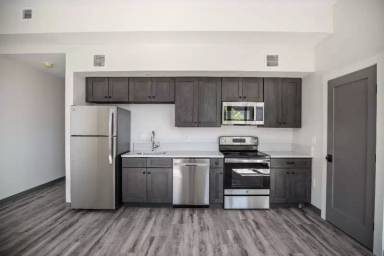 Main picture of 1217 Elm St