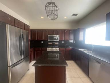 Main picture of 1663 W Gentle Brook Trl
